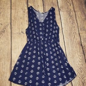 Lightweight nautical anchor dress